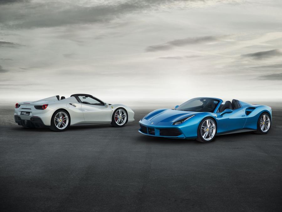  Ferrari 488 Spider 2016 года  (фото 61 из 70)